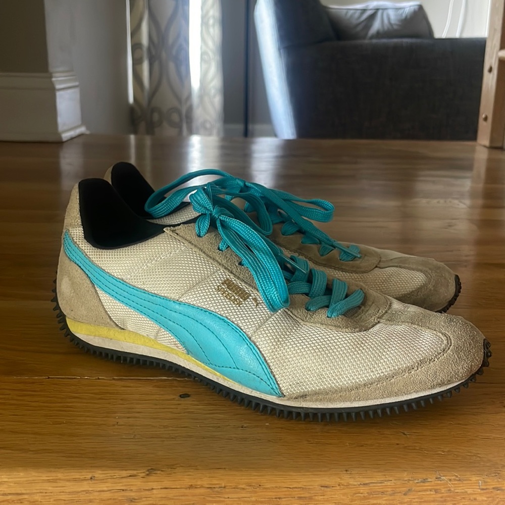 Women’s Puma Sneakers